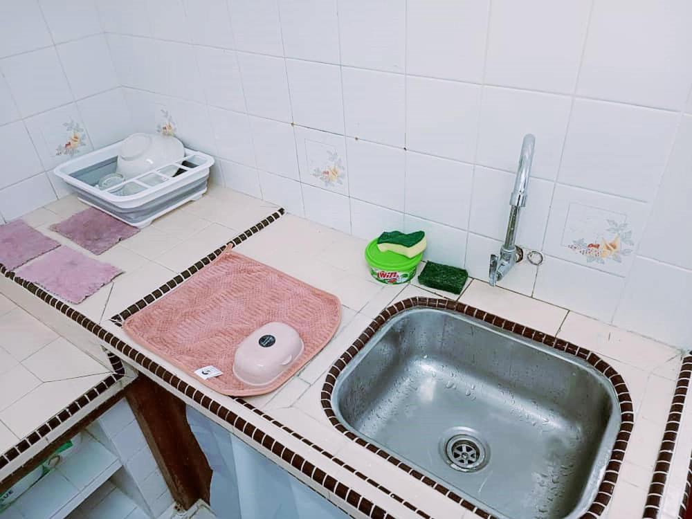 Jo-Rumah 3 Bedroom Apartment Jelutong Georgetown Penang Free Wifi Экстерьер фото