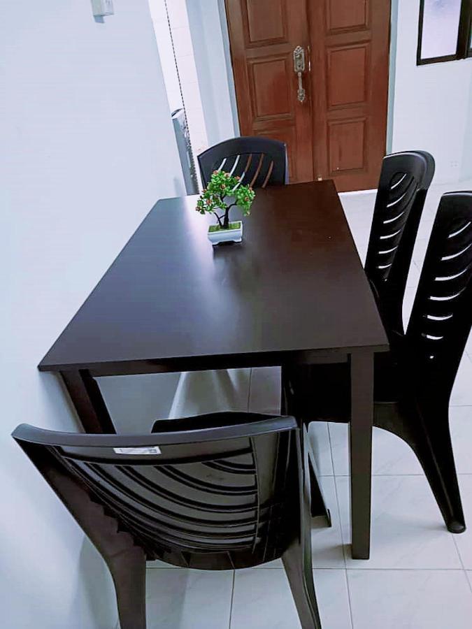 Jo-Rumah 3 Bedroom Apartment Jelutong Georgetown Penang Free Wifi Экстерьер фото